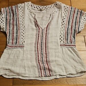 Gimmicks by BKE Cream and Red Embroidered Blouse